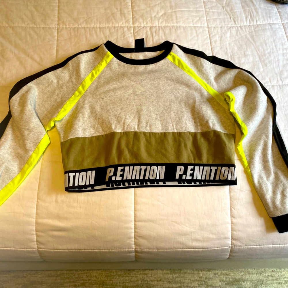 P. E Nation Opponent Sweatshirt Cropped Size S/P